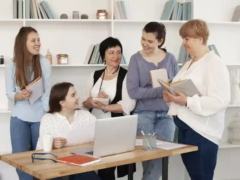 Internal Communication Skills in Institutions