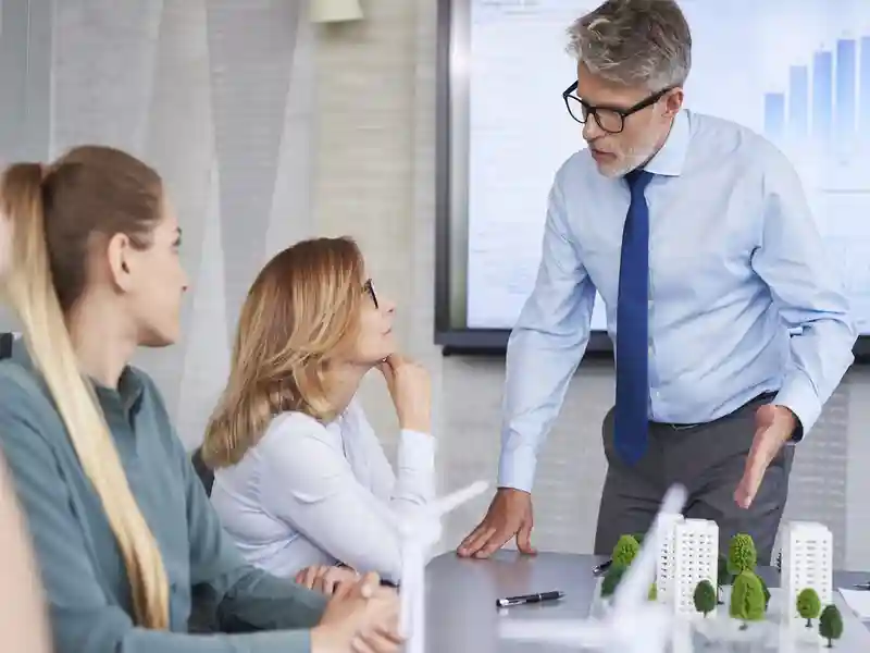 Leadership Program for Senior Executives