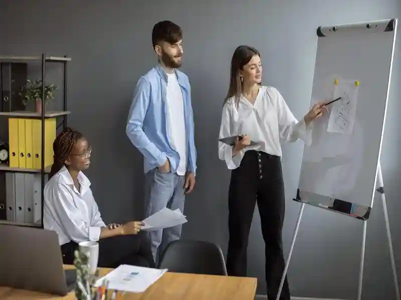 Secretaries of Boards of Directors and Committees